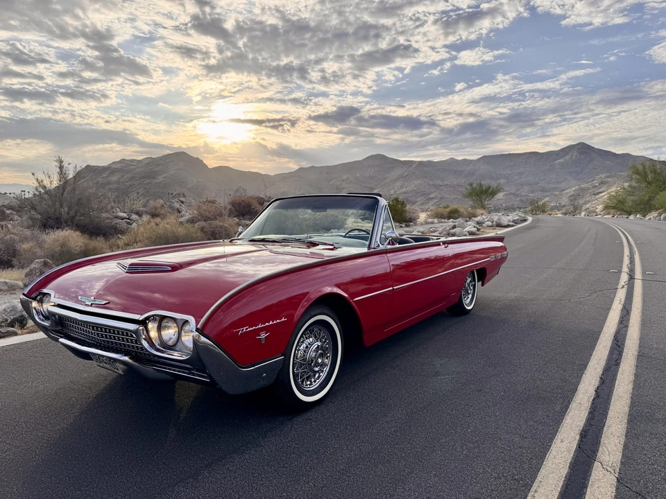 1962 Ford Thunderbird 3rd Gen - Image 2 of 31