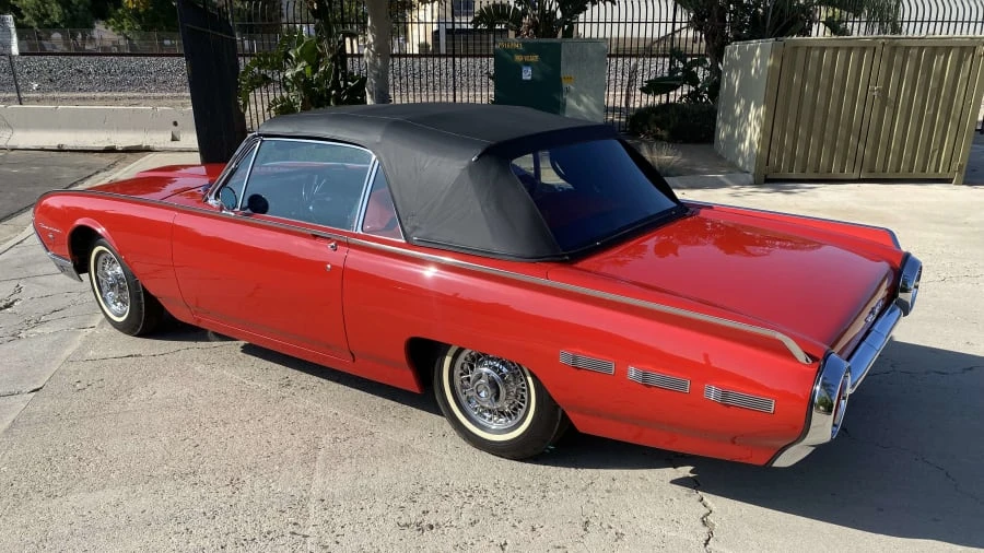 1962 Ford Thunderbird 3rd Gen - Image 3 of 11