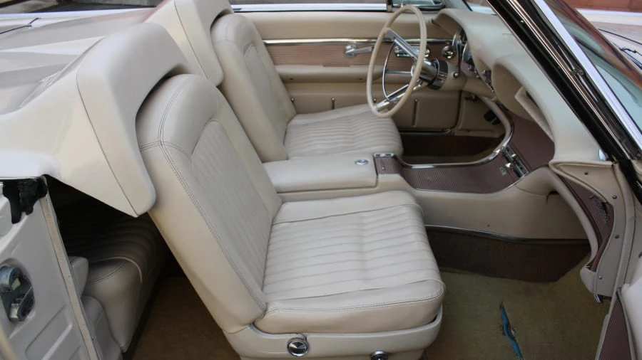 1962 Ford Thunderbird 3rd Gen - Image 5 of 29