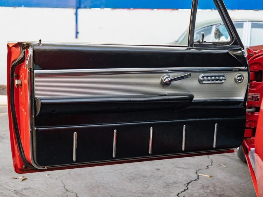 1962 Ford Thunderbird 3rd Gen - Image 12 of 18