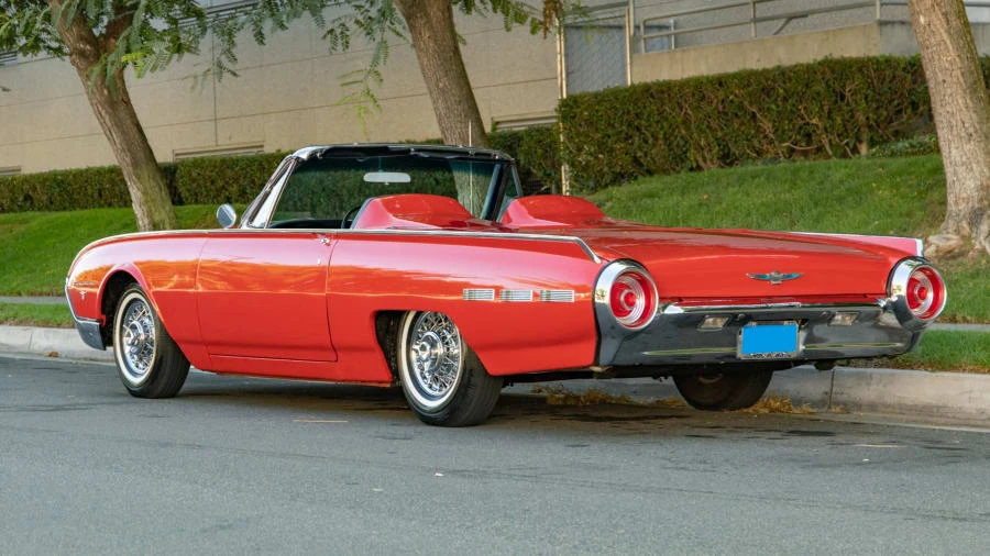 1962 Ford Thunderbird 3rd Gen - Image 7 of 18