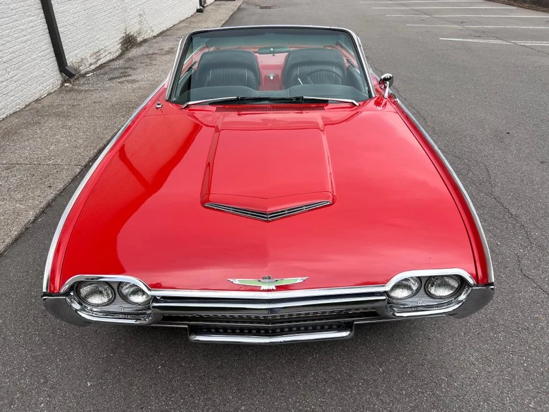 1962 Ford Thunderbird 3rd Gen - Image 28 of 31