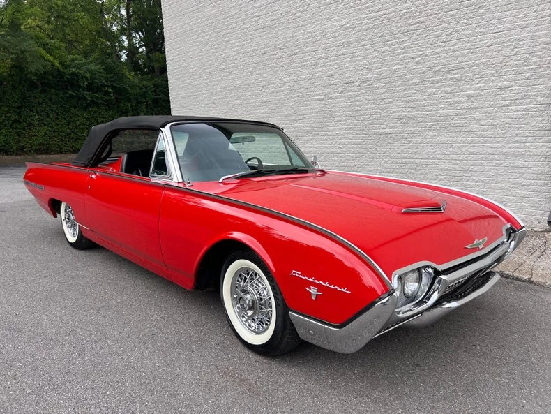 1962 Ford Thunderbird 3rd Gen - Image 15 of 31