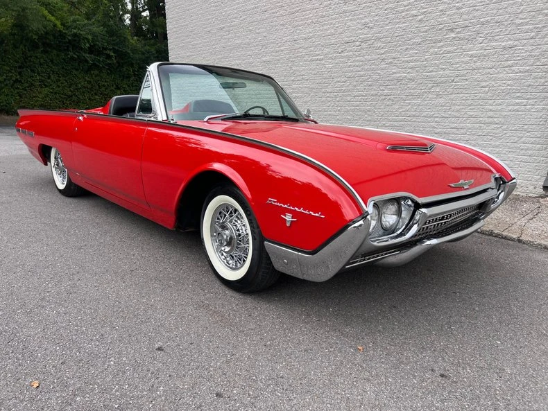 1962 Ford Thunderbird 3rd Gen - Image 9 of 31