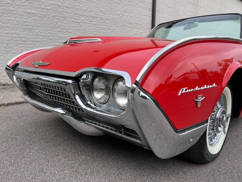 1962 Ford Thunderbird 3rd Gen - Image 12 of 31