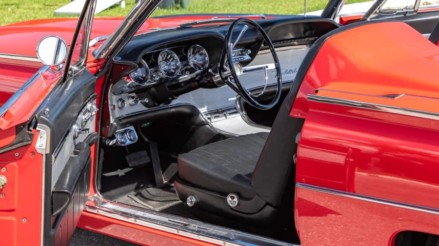 1962 Ford Thunderbird 3rd Gen - Image 4 of 31