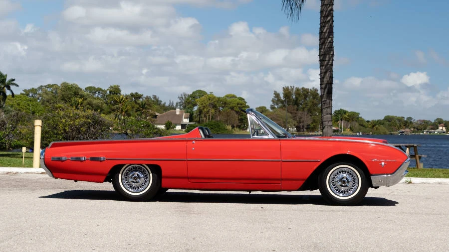 1962 Ford Thunderbird 3rd Gen - Image 8 of 31