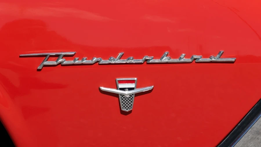 1962 Ford Thunderbird 3rd Gen - Image 10 of 31