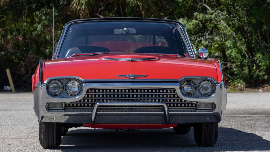1962 Ford Thunderbird 3rd Gen - Image 14 of 31