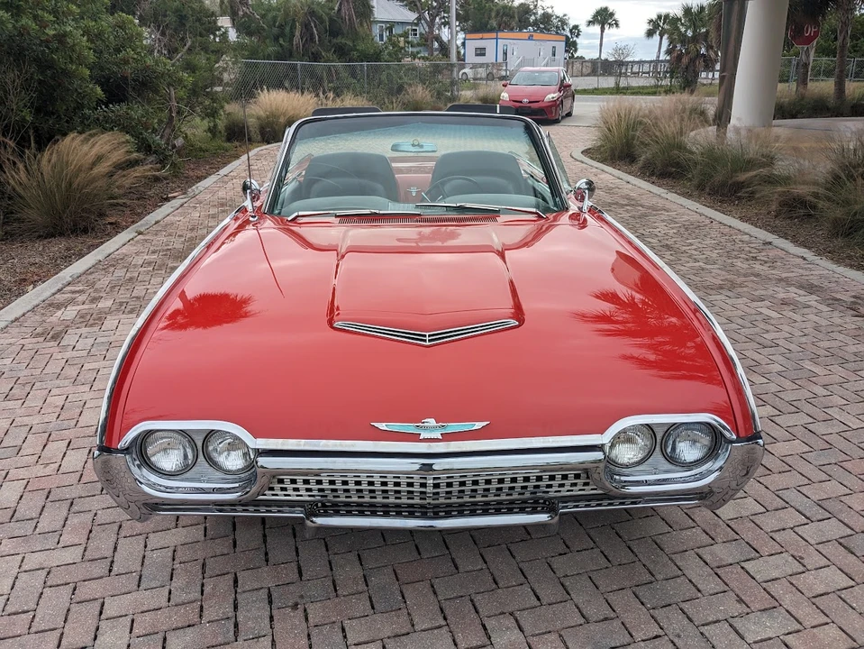 1962 Ford Thunderbird 3rd Gen - Image 22 of 31
