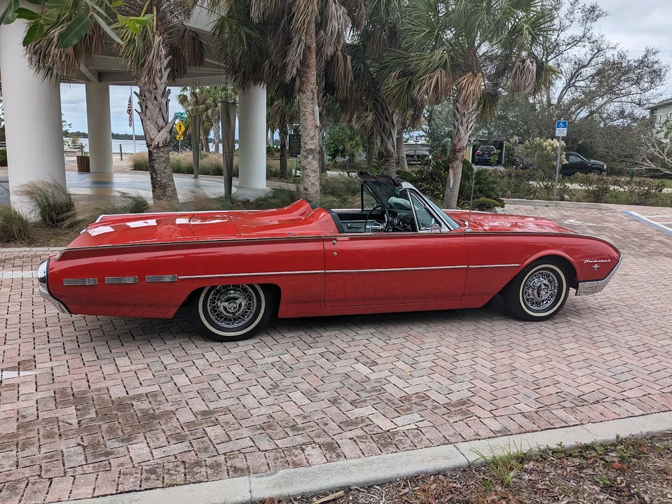 1962 Ford Thunderbird 3rd Gen - Image 6 of 31