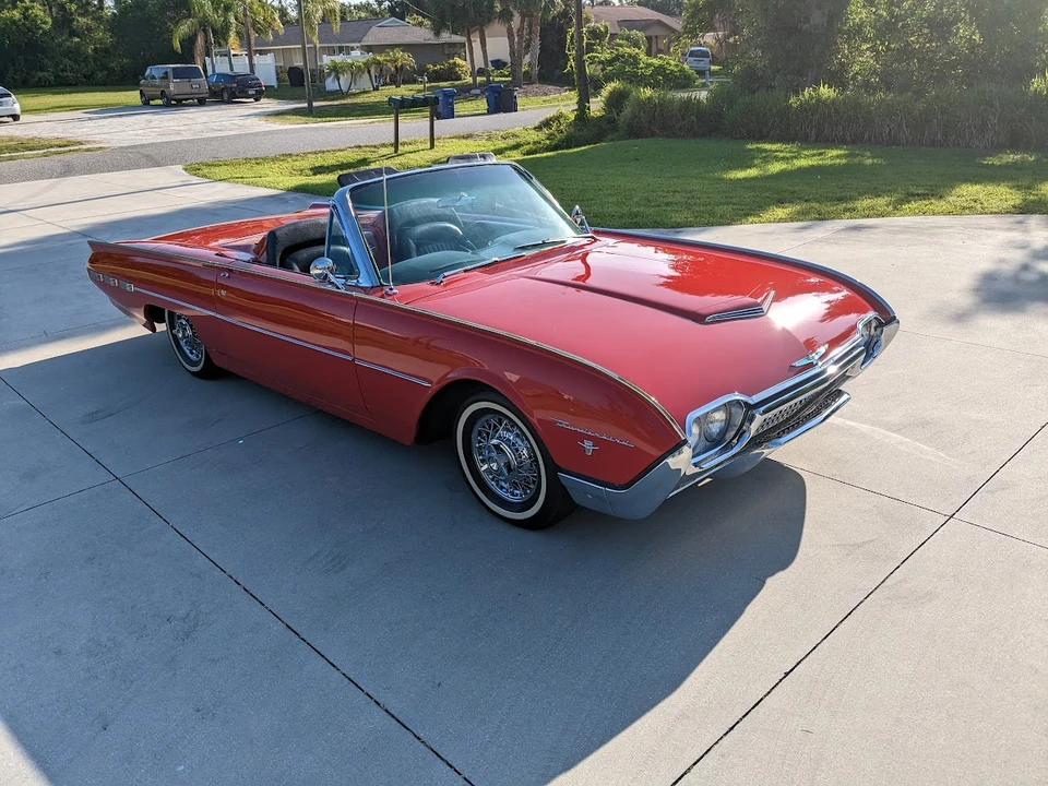1962 Ford Thunderbird 3rd Gen - Image 2 of 31