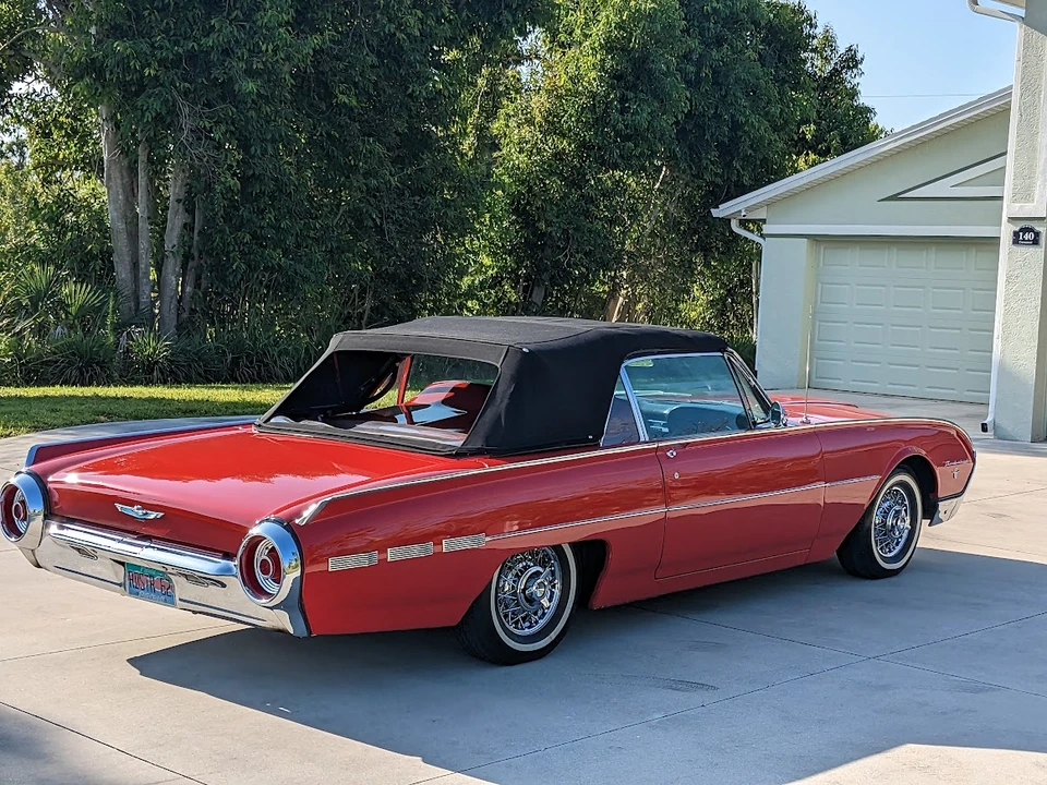 1962 Ford Thunderbird 3rd Gen - Image 28 of 31