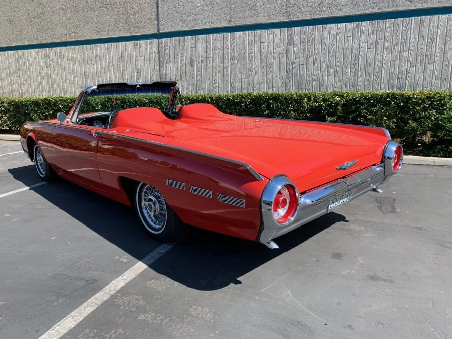 1962 Ford Thunderbird 3rd Gen - Image 3 of 12