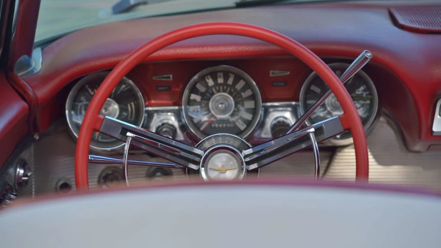 1962 Ford Thunderbird 3rd Gen - Image 11 of 24