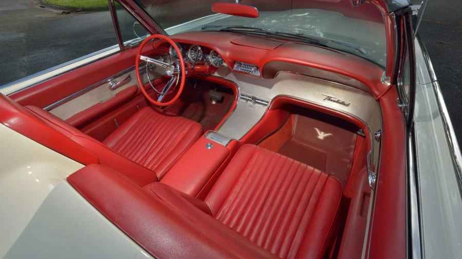 1962 Ford Thunderbird 3rd Gen - Image 22 of 24