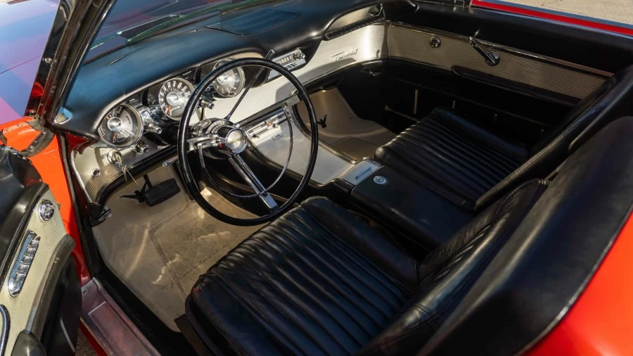 1962 Ford Thunderbird 3rd Gen - Image 4 of 14