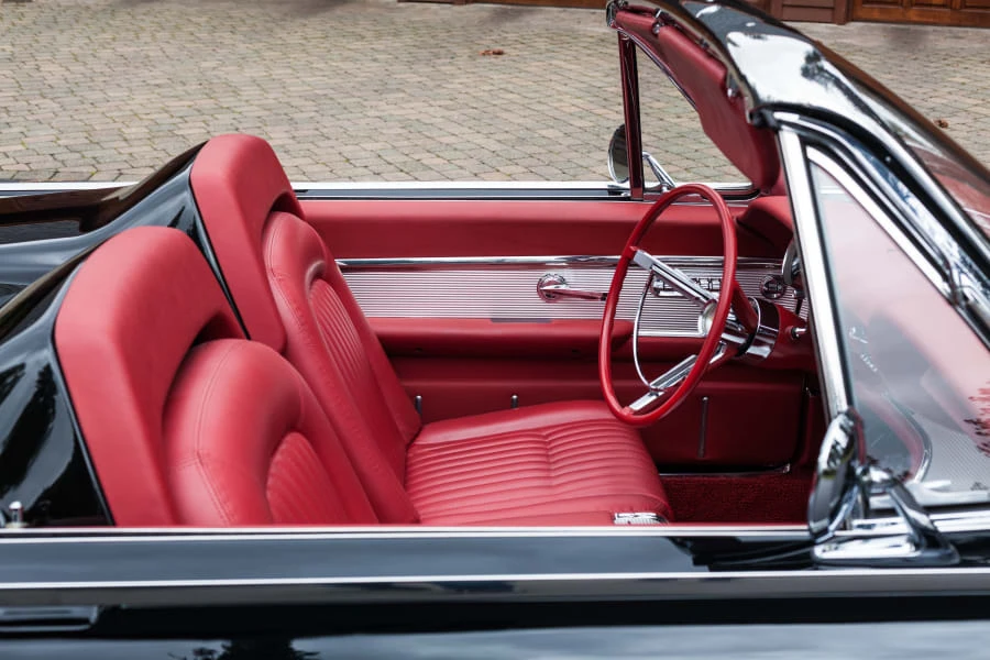 1962 Ford Thunderbird 3rd Gen - Image 27 of 31