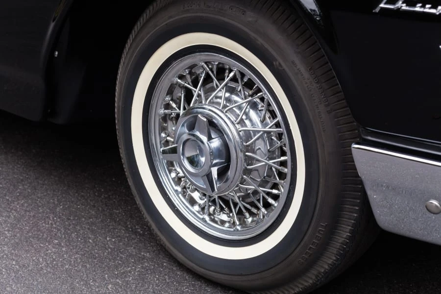 1962 Ford Thunderbird 3rd Gen - Image 7 of 31