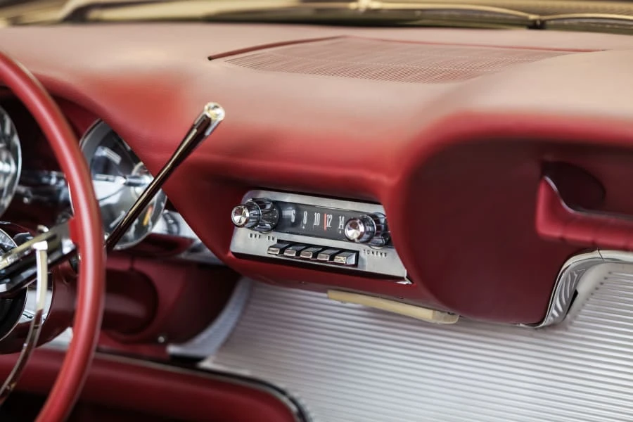 1962 Ford Thunderbird 3rd Gen - Image 24 of 31