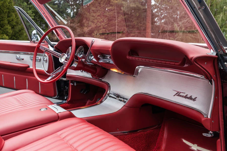 1962 Ford Thunderbird 3rd Gen - Image 25 of 31