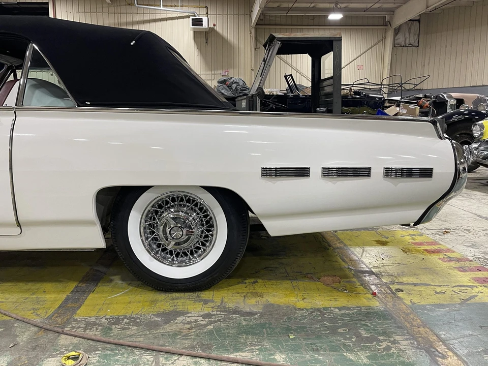 1962 Ford Thunderbird 2nd Gen - Image 22 of 31