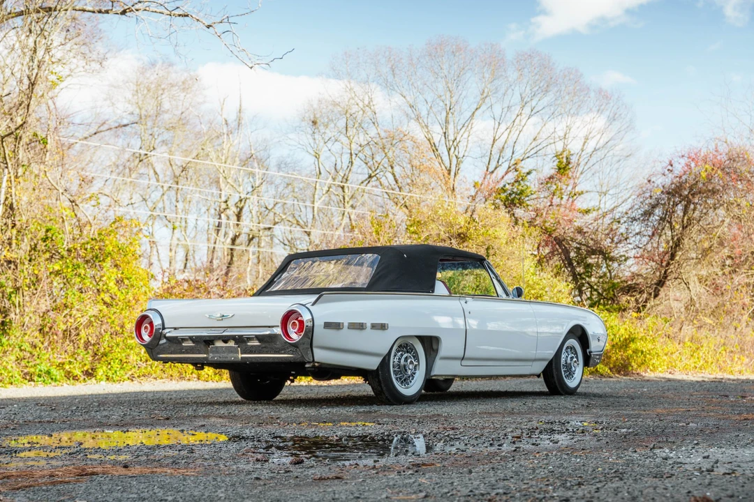 1962 Ford Thunderbird 2nd Gen - Image 13 of 31