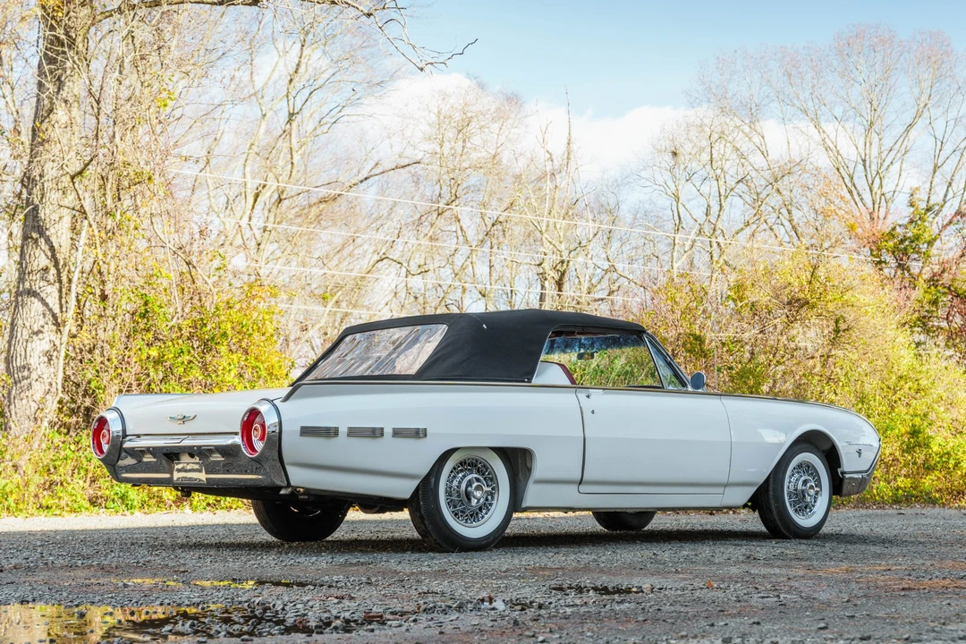 1962 Ford Thunderbird 2nd Gen - Image 10 of 31