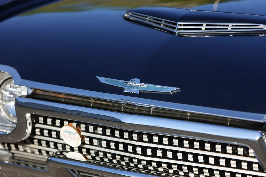 1962 Ford Thunderbird 3rd Gen - Image 26 of 31