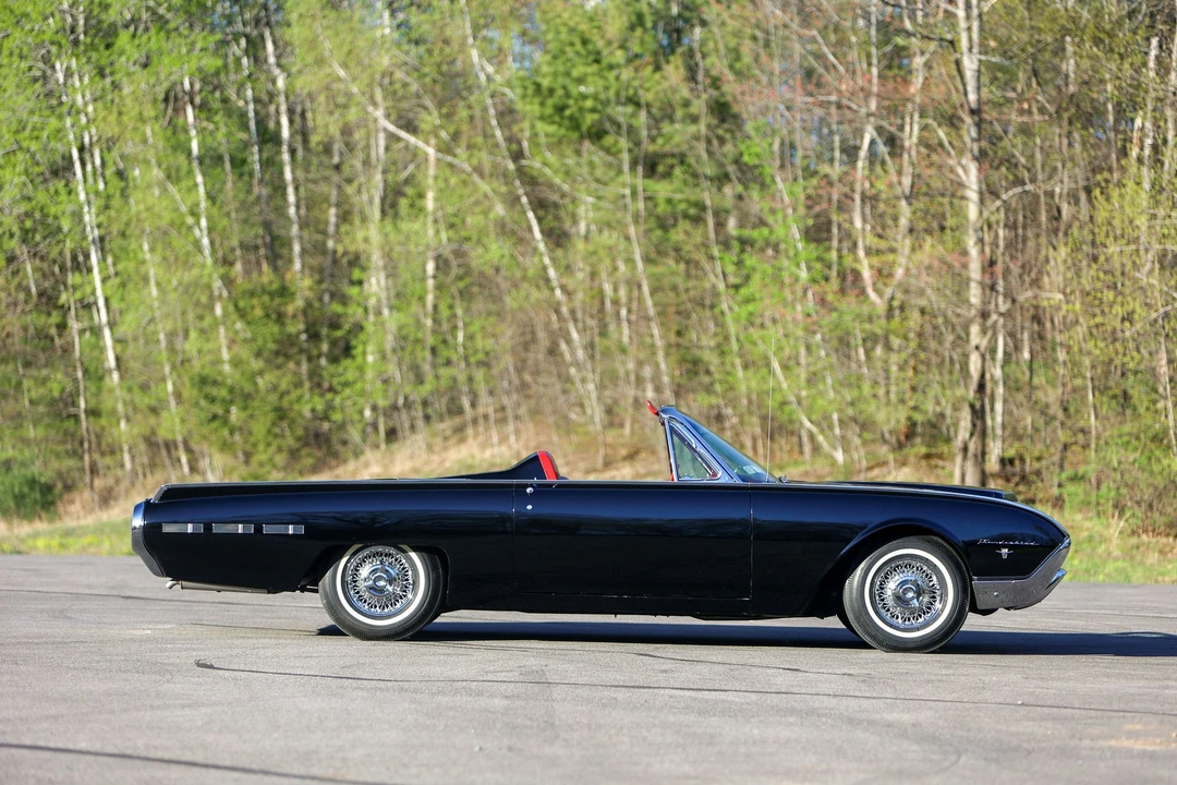1962 Ford Thunderbird 3rd Gen - Image 18 of 31