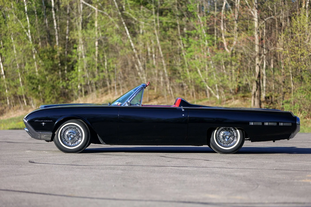 1962 Ford Thunderbird 3rd Gen - Image 5 of 31