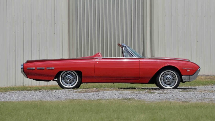 1962 Ford Thunderbird 3rd Gen - Image 2 of 12