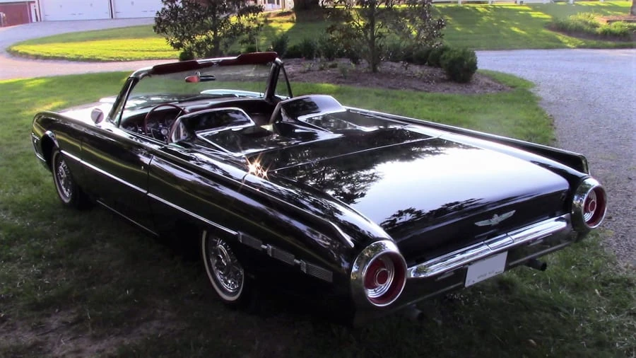 1962 Ford Thunderbird 3rd Gen - Image 2 of 7