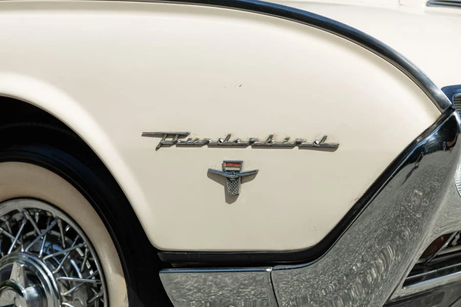 1962 Ford Thunderbird 3rd Gen - Image 9 of 31