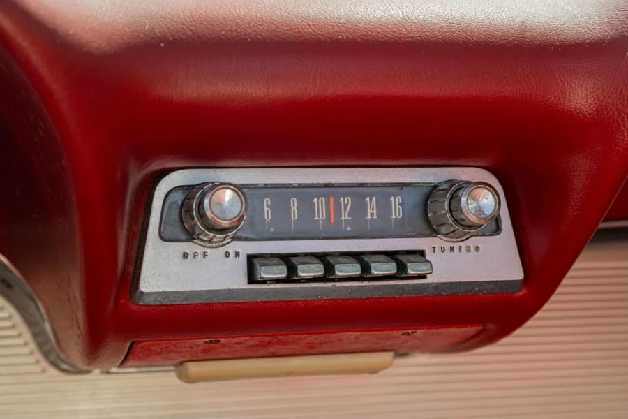 1962 Ford Thunderbird 3rd Gen - Image 20 of 31