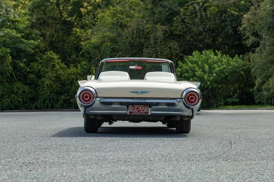 1962 Ford Thunderbird 3rd Gen - Image 5 of 31