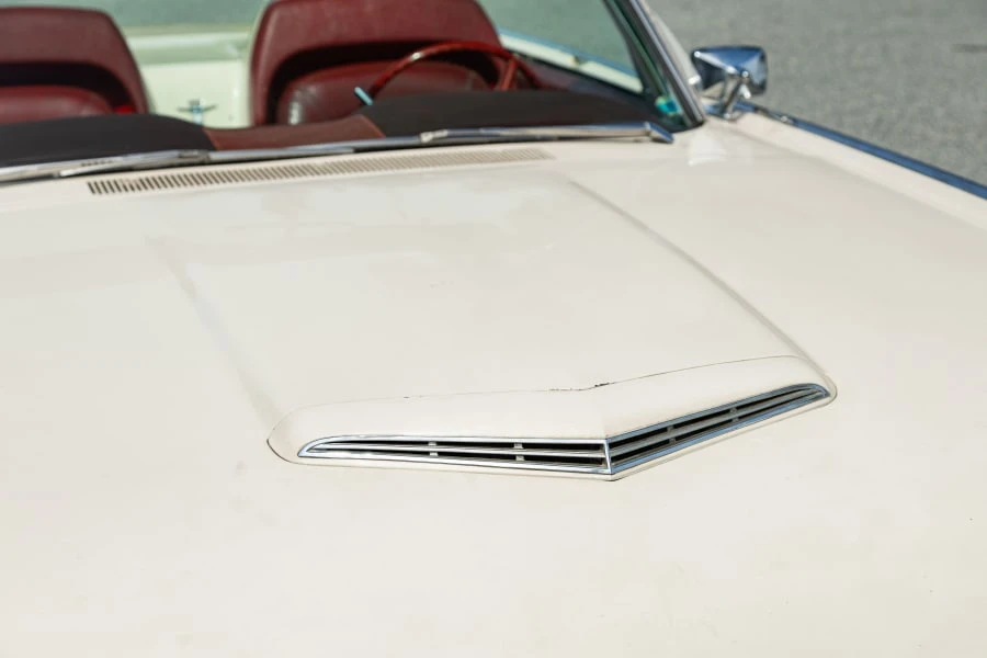 1962 Ford Thunderbird 3rd Gen - Image 11 of 31