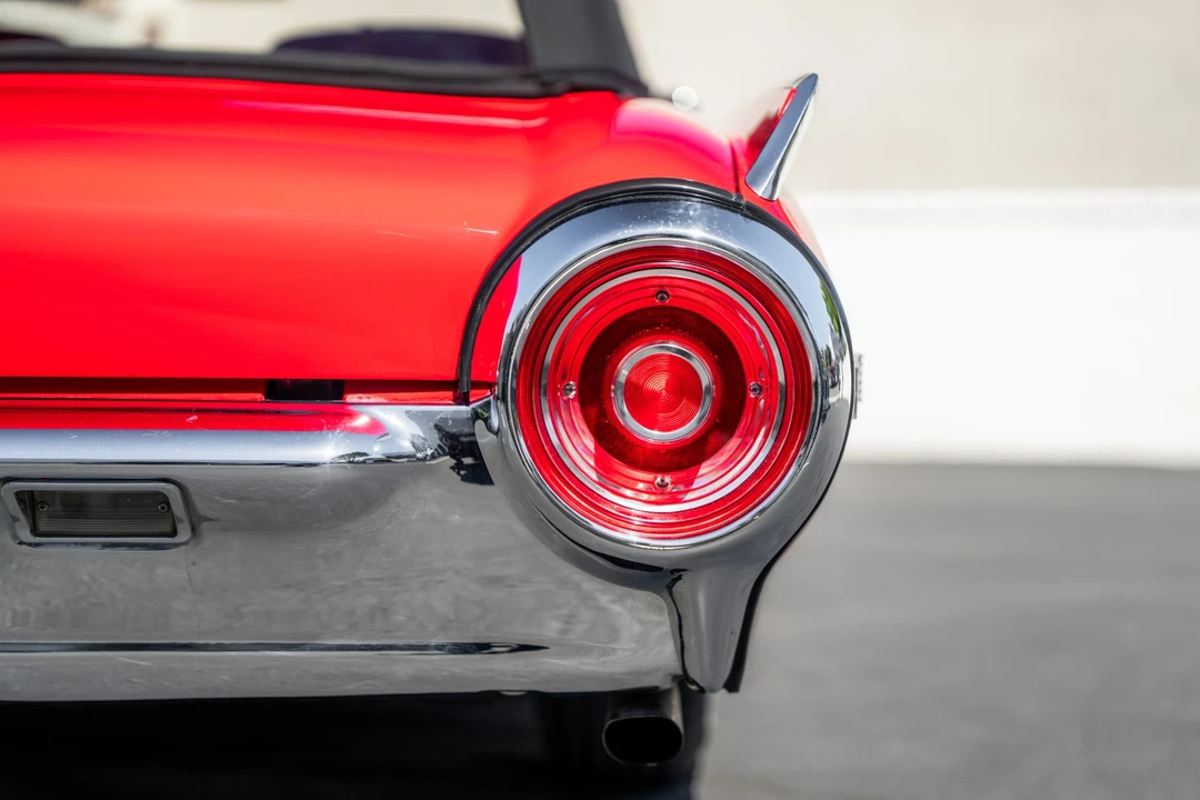 1962 Ford Thunderbird 3rd Gen - Image 29 of 31
