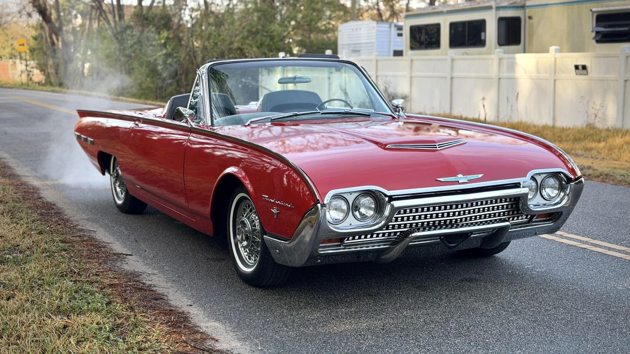 1962 Ford Thunderbird 2nd Gen - Image 12 of 31