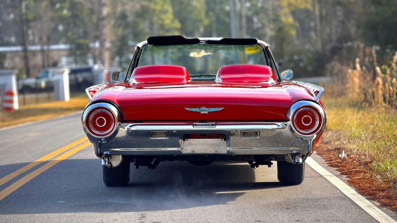 1962 Ford Thunderbird 2nd Gen - Image 15 of 31
