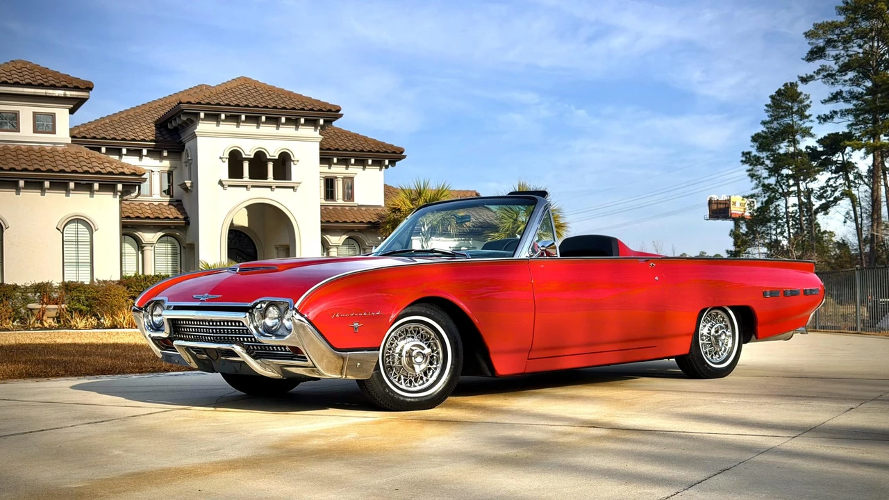 1962 Ford Thunderbird 2nd Gen - Image 27 of 31