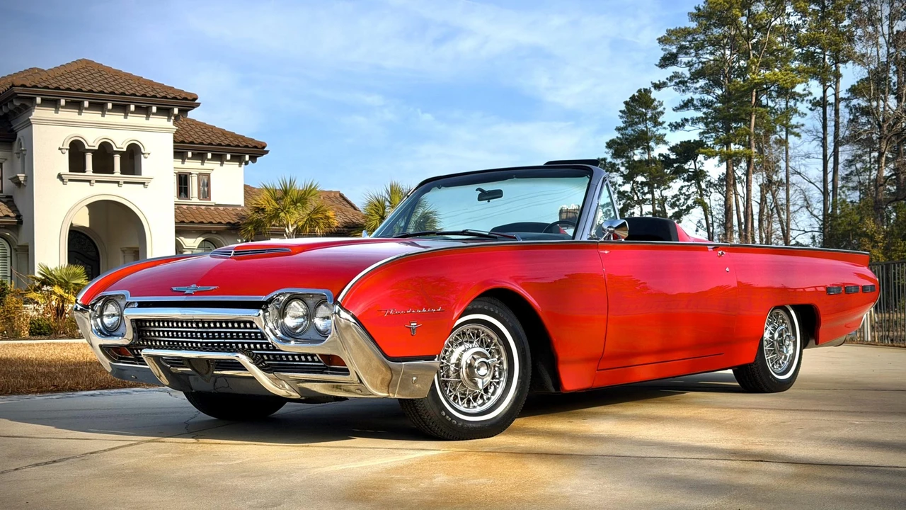 1962 Ford Thunderbird 2nd Gen - Image 28 of 31
