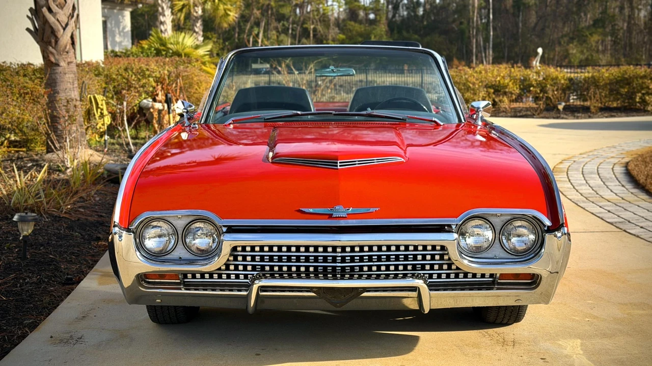 1962 Ford Thunderbird 2nd Gen - Image 30 of 31