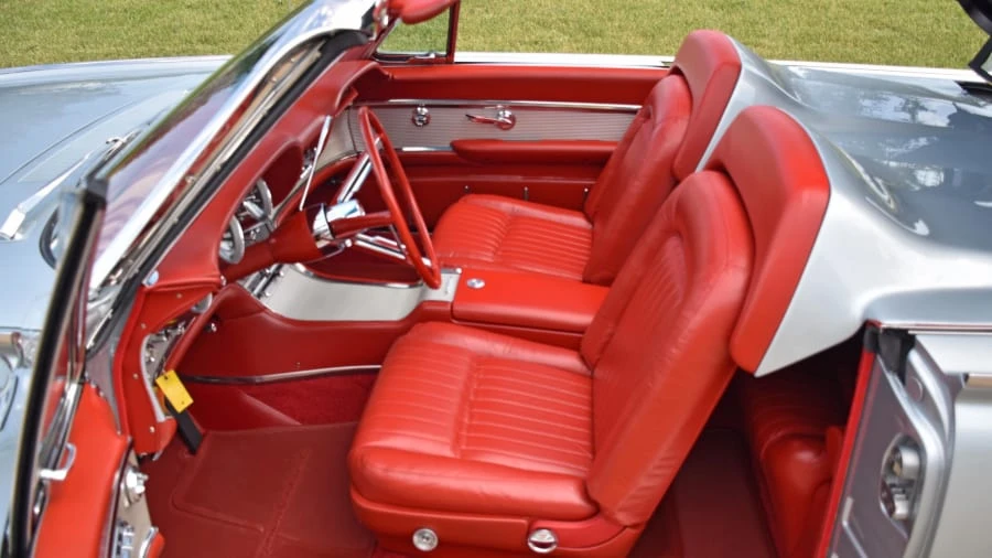 1962 Ford Thunderbird 3rd Gen - Image 8 of 23