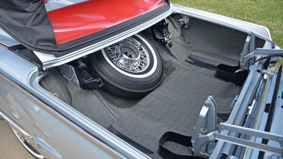 1962 Ford Thunderbird 3rd Gen - Image 13 of 23