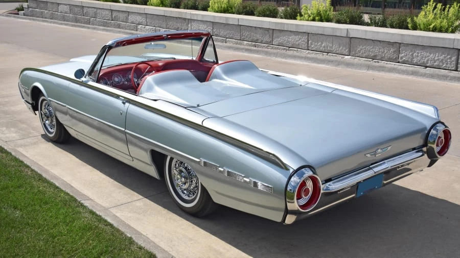 1962 Ford Thunderbird 3rd Gen - Image 15 of 23