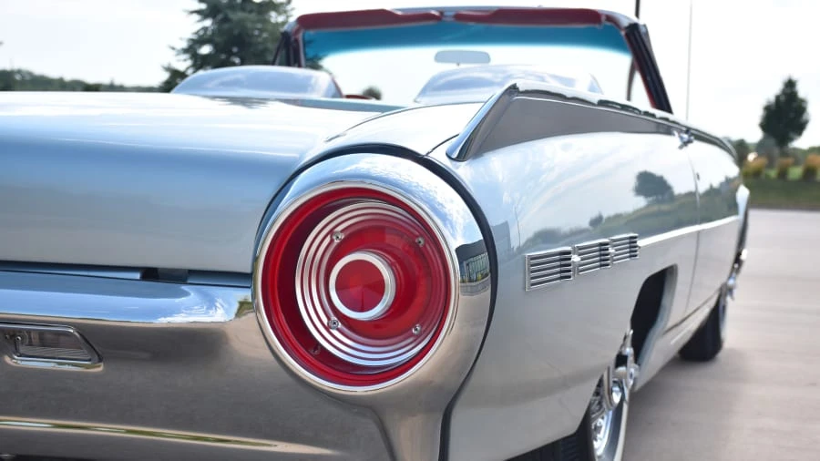 1962 Ford Thunderbird 3rd Gen - Image 17 of 23