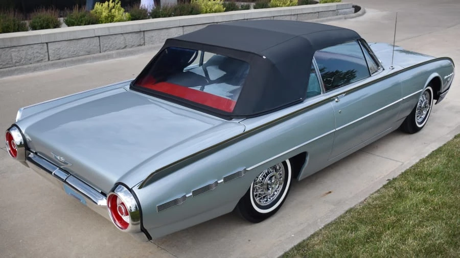 1962 Ford Thunderbird 3rd Gen - Image 22 of 23