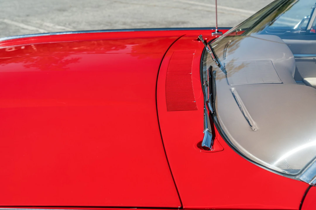 1962 Ford Thunderbird 3rd Gen - Image 15 of 31