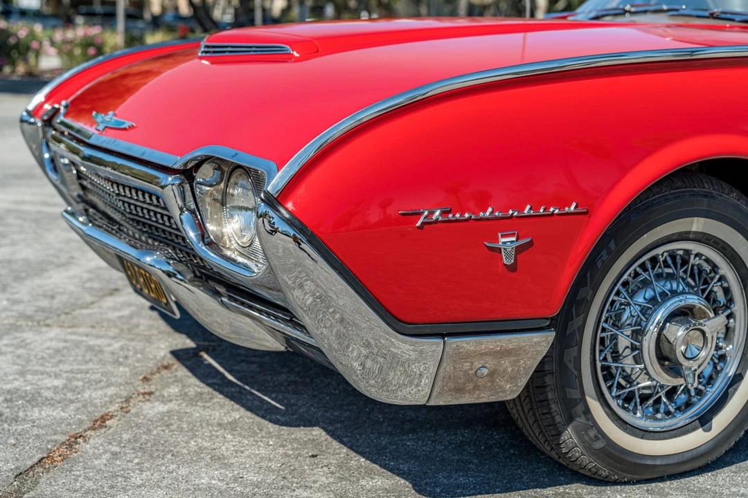 1962 Ford Thunderbird 3rd Gen - Image 13 of 31